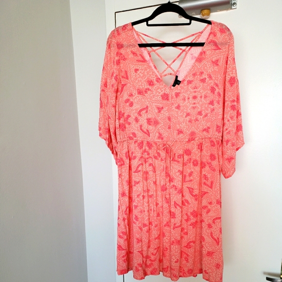 torrid Dresses & Skirts - Torrid size 2 Gorgeous Coral pink dress Excellent like new condition rar…